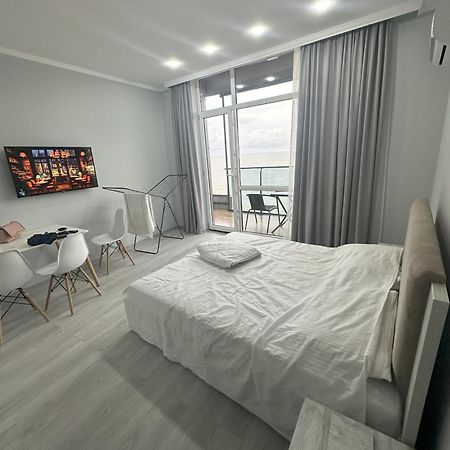 Bi Residence Sea View Luxury Batumi Zewnętrze zdjęcie