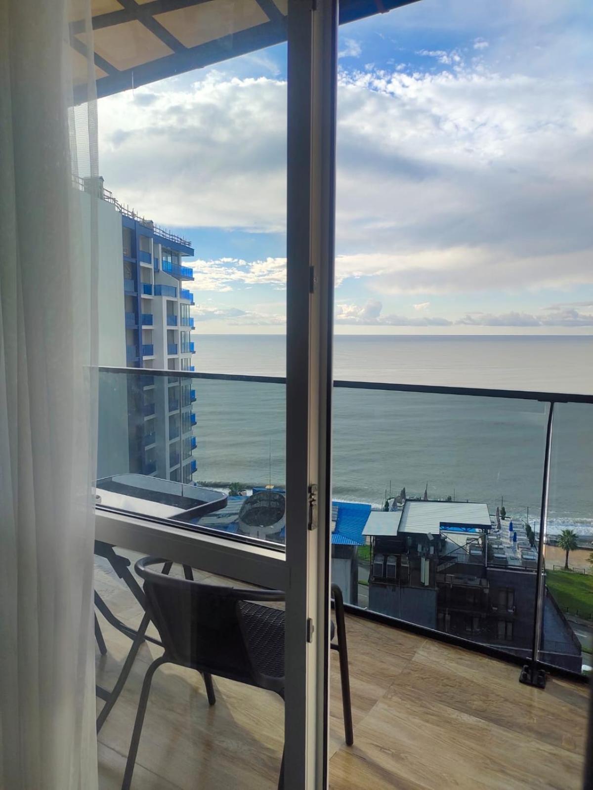 Bi Residence Sea View Luxury Batumi Zewnętrze zdjęcie